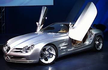 2004 Mercedes SLR (1)~