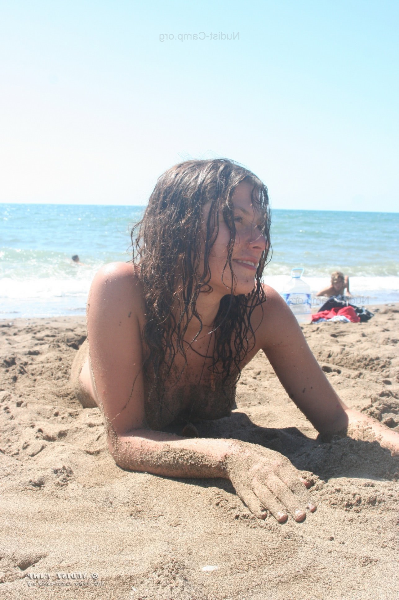fete goale la mare striptease pe plaja timisoara