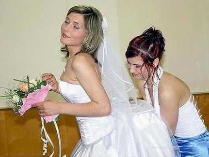 funny_pictures_One_Happy_Bride