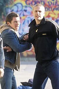 Green Street Hooligans   Stop   In the name of love (200w)