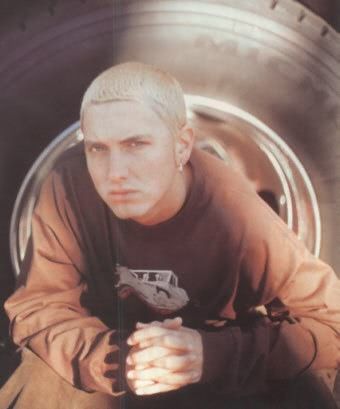 Eminem la Roata