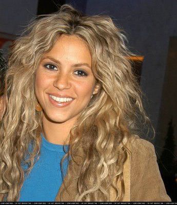 Shakira 24