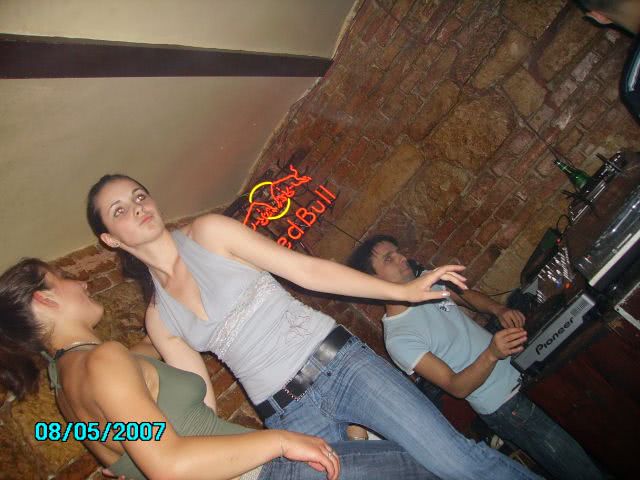 pump clitoris jpg pump clitoris