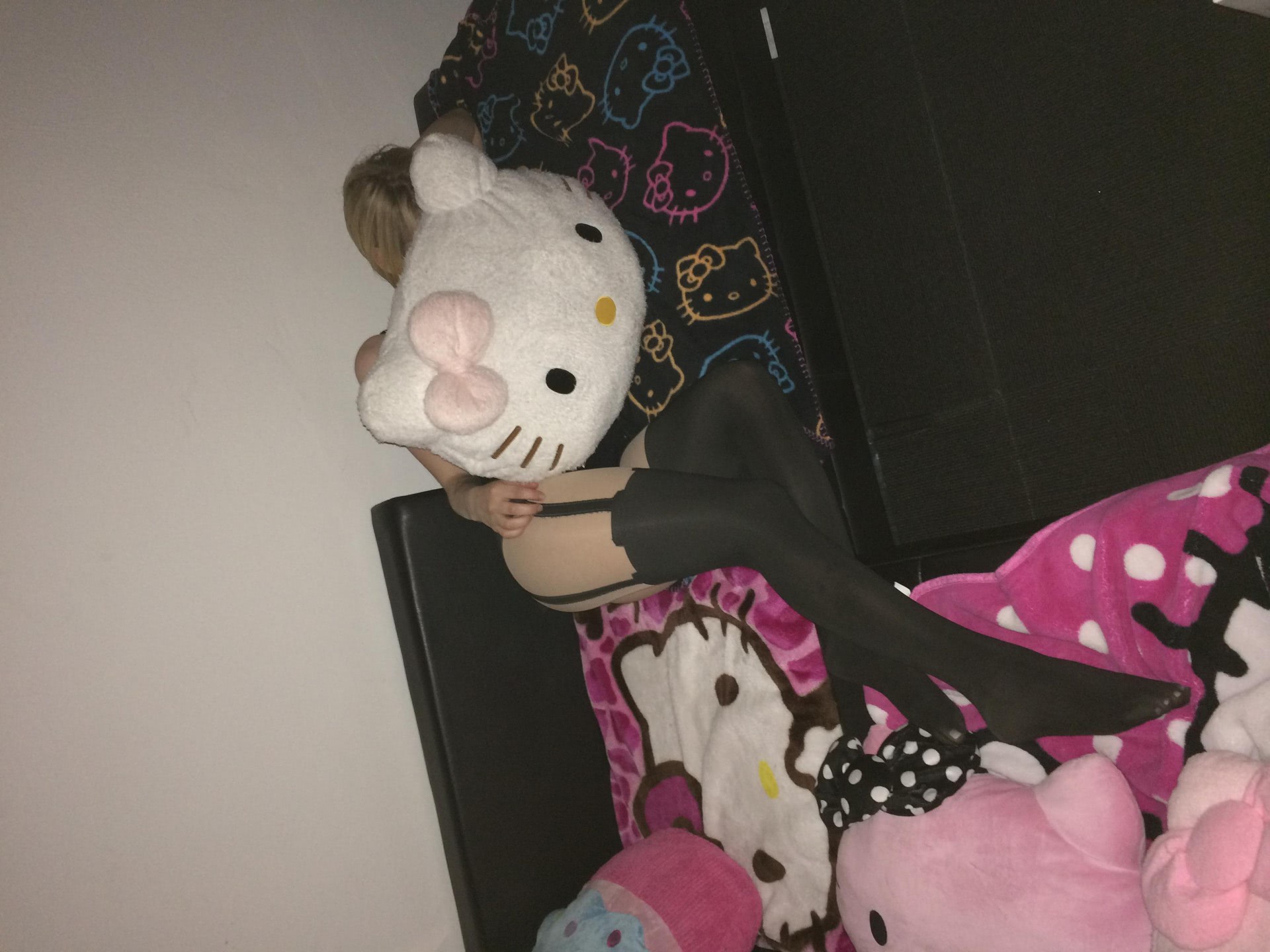 Avril Lavigne Naked tits jpg Avril Lavigne Naked tits