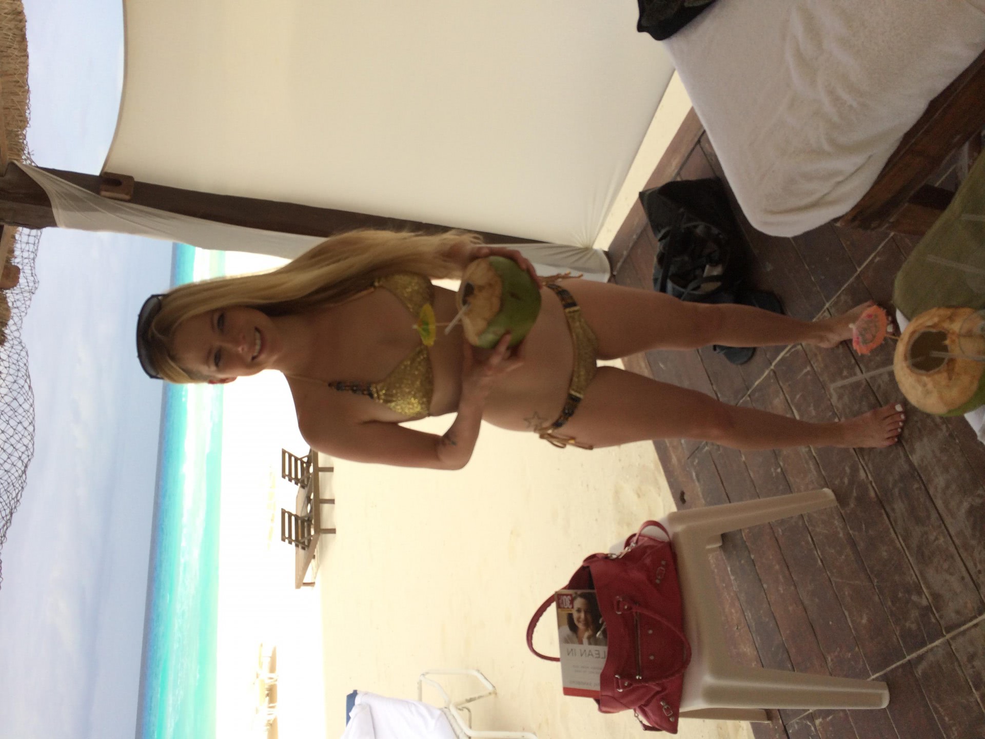 ass Avril Lavigne Naked