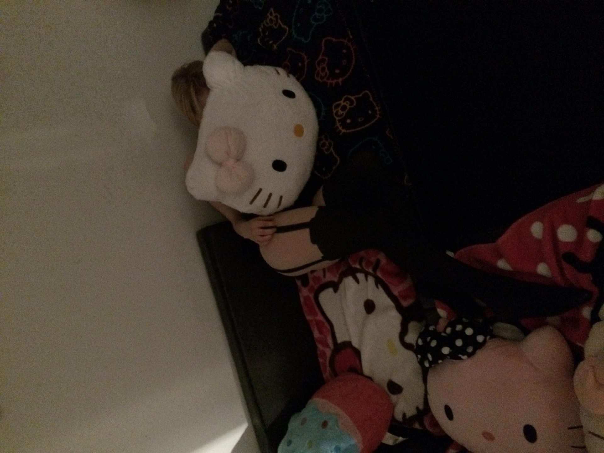 heel Avril Lavigne Naked jpg heel Avril Lavigne Naked