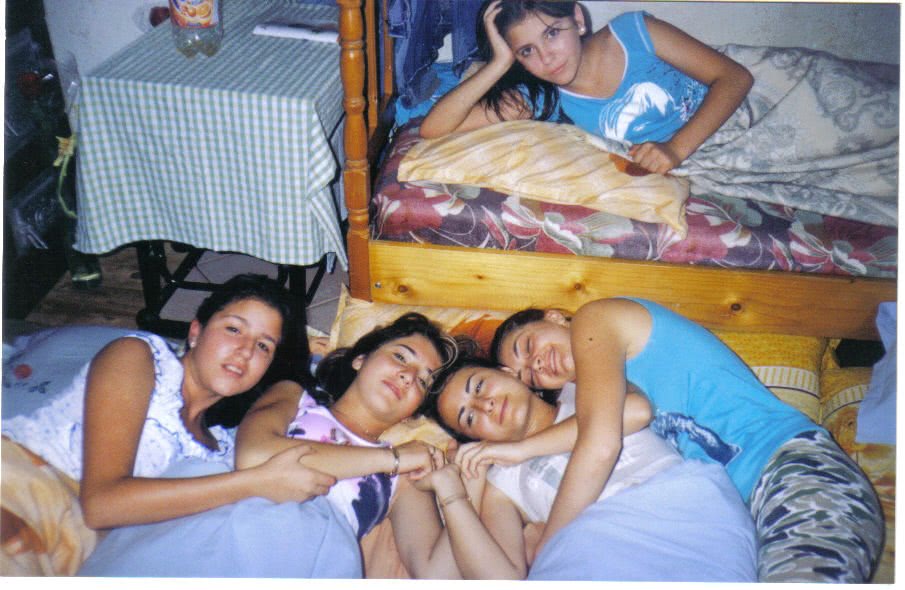 sex cu doua fete jpg sex cu doua fete