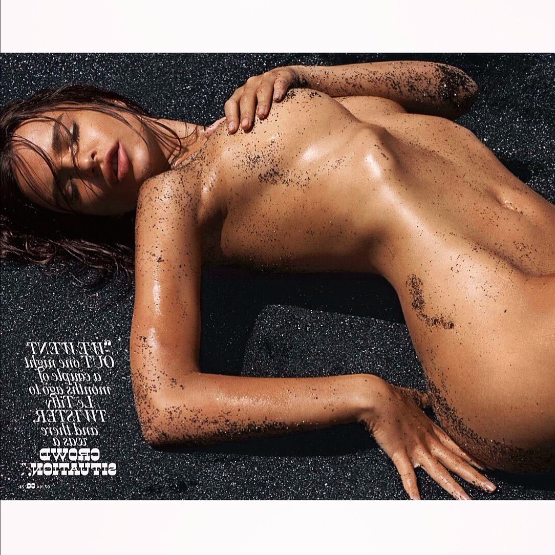 Emily Ratajkowski Nude Fapening Model Sexy bunaciuni