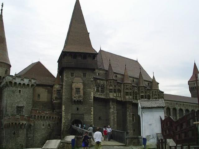 kiehezett milfek jpg kiehezett milfek