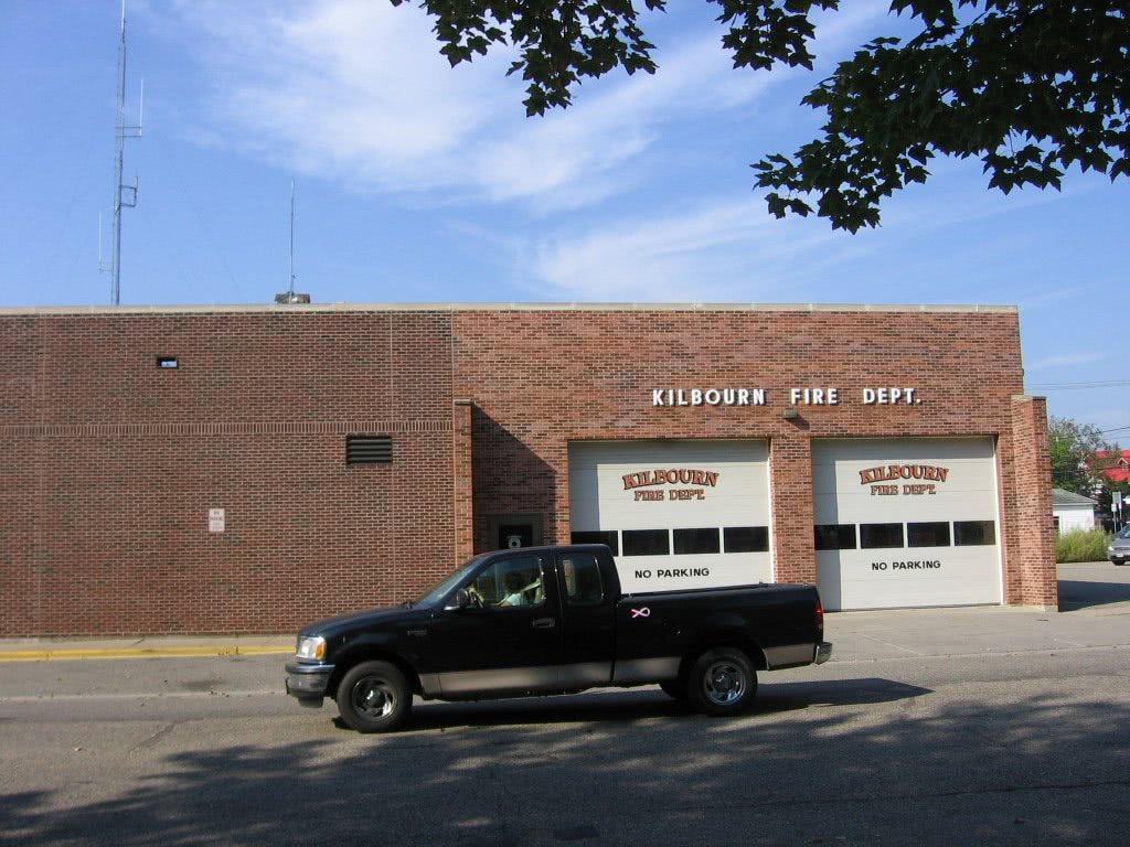 mama escort jpg mama escort