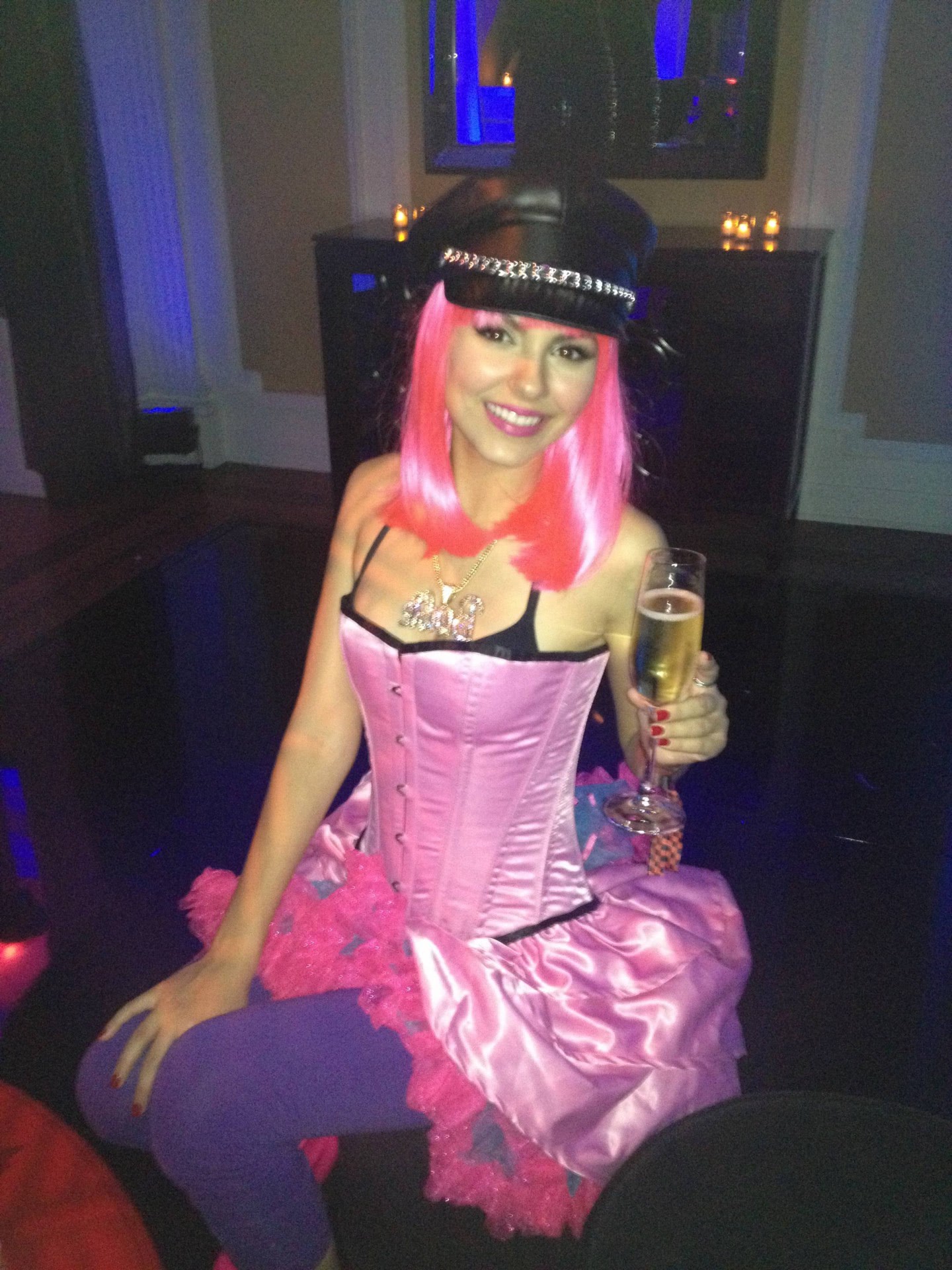 costum Victoria Justice jpg costum Victoria Justice