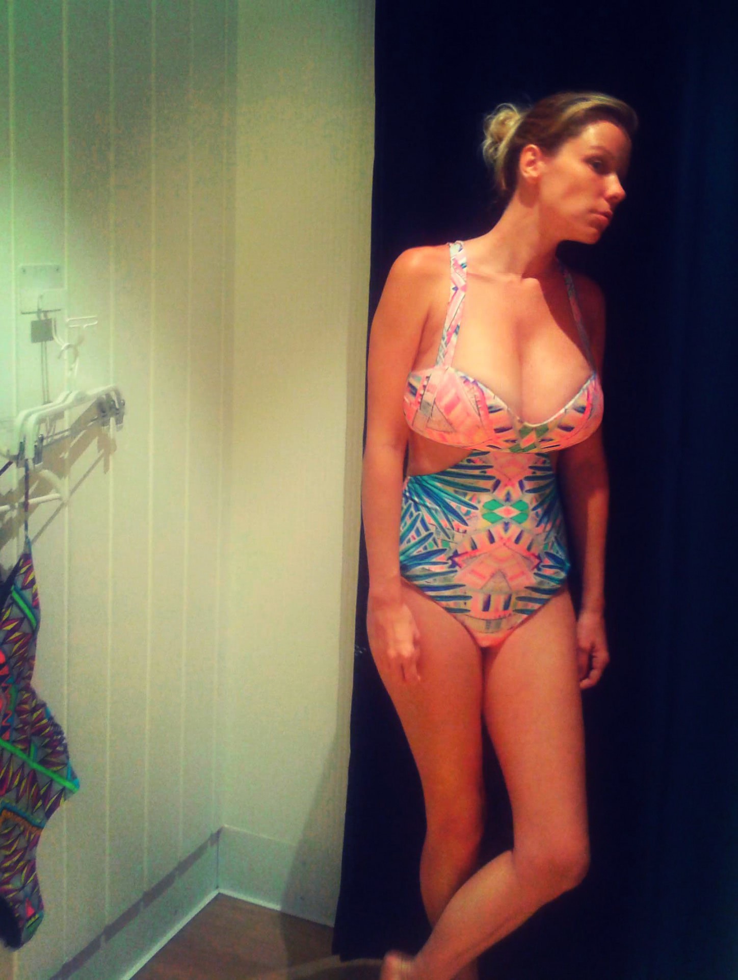 anunturi femei oradea galerie