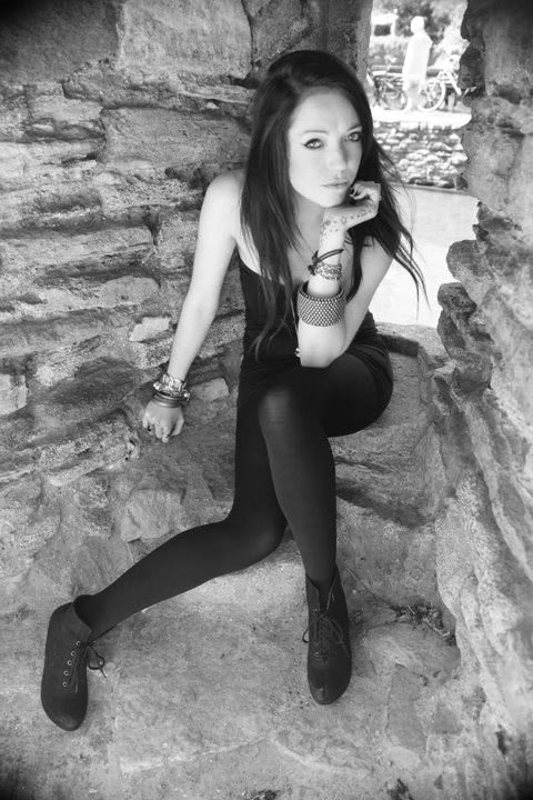 cautare femei pentru casatorie jos