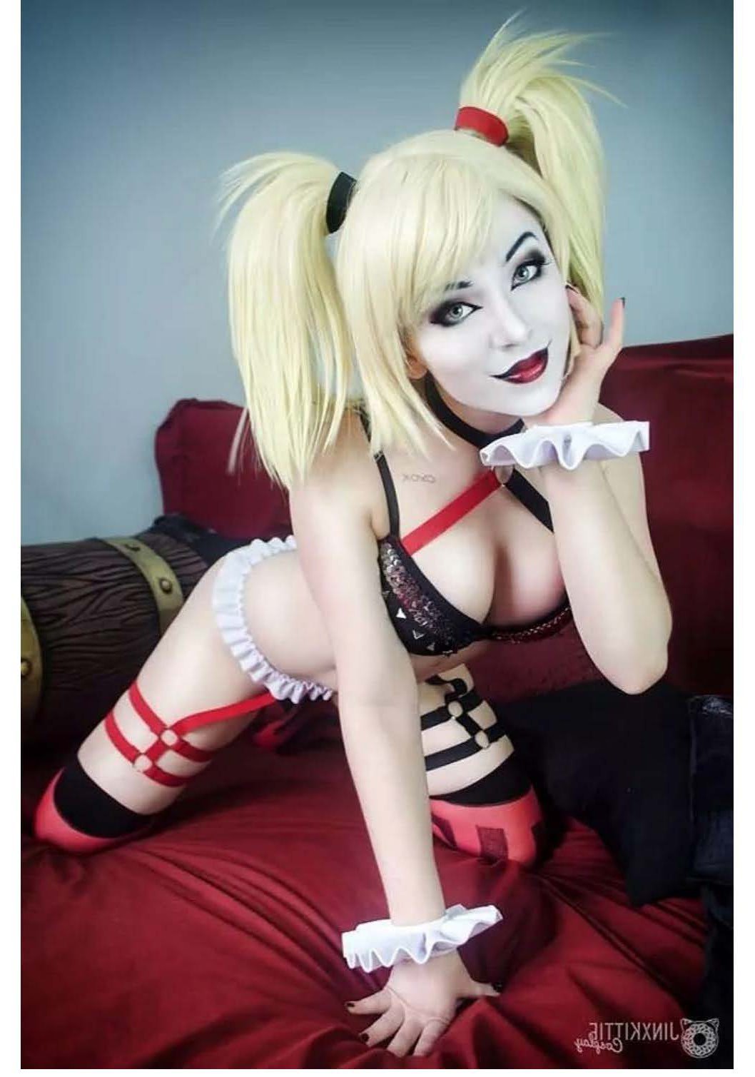 suceava cosplay fete bune si sexy