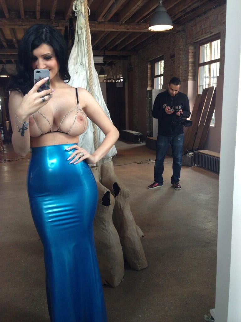 escorte in apropriere valcea jpg escorte in apropriere valcea