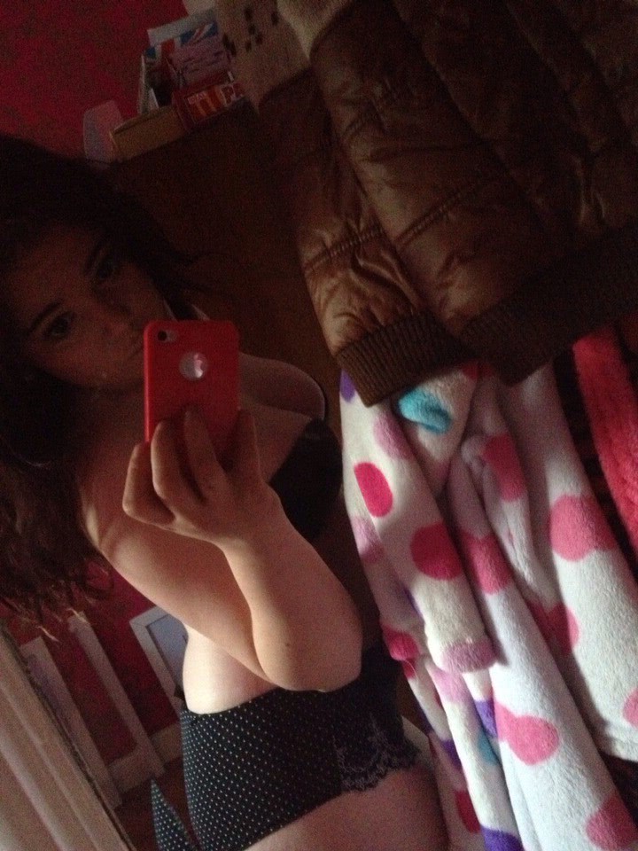 faze tari cu pizde poza