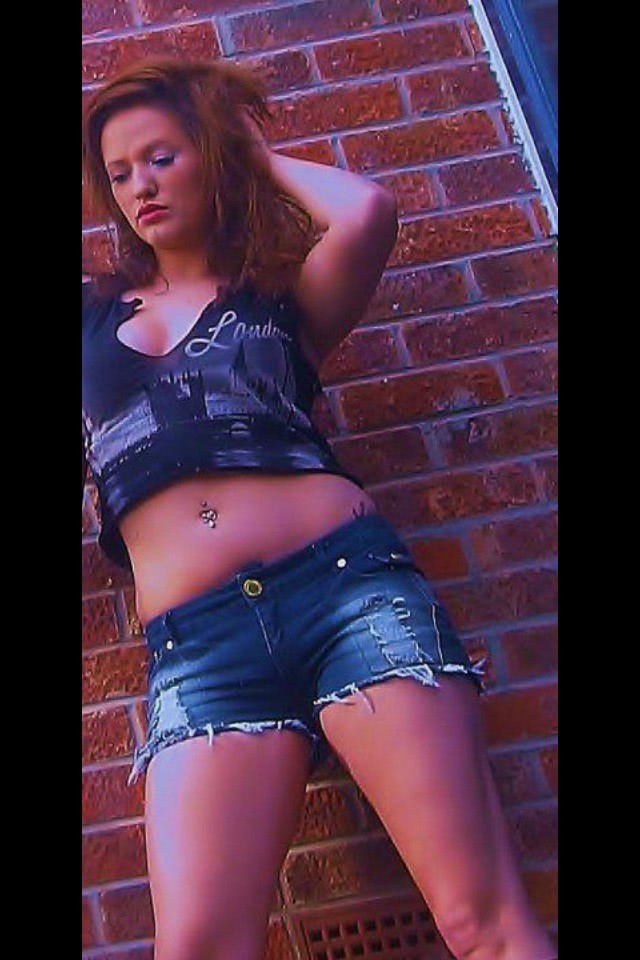 faze tari cu pizde ude