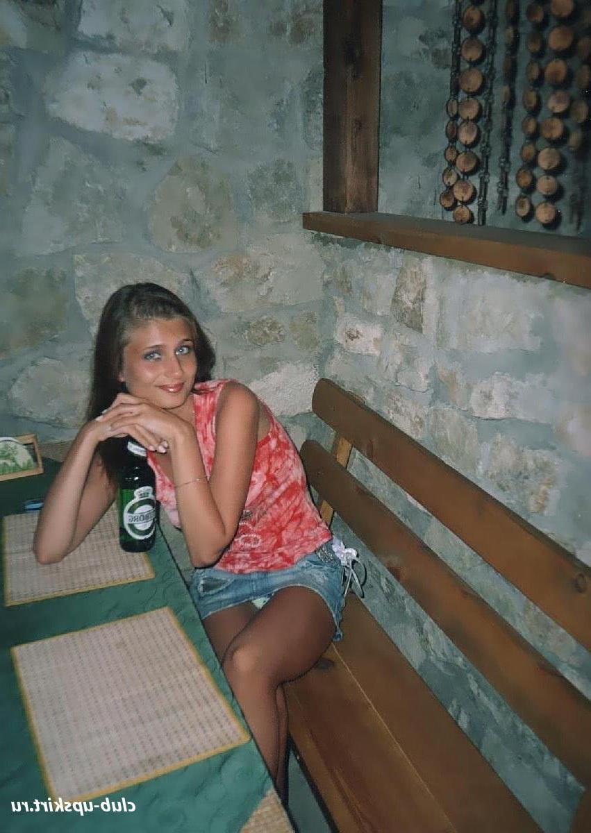 matrimoniale femei cu sanii mari