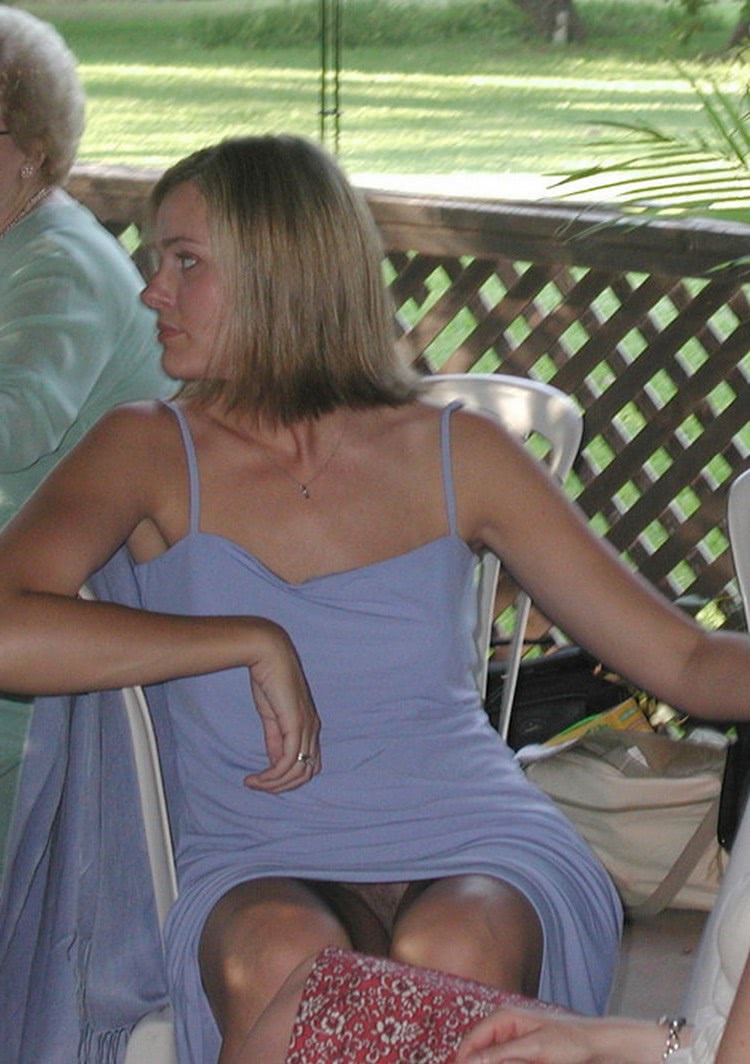 goale femei dezbracate gratis