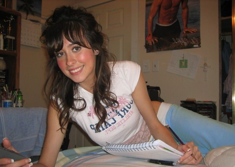 femei disperate goale jpg femei disperate goale