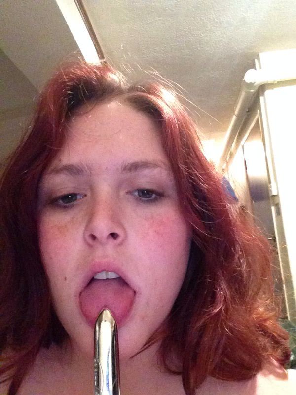 femei divortate cu facebook upskirt