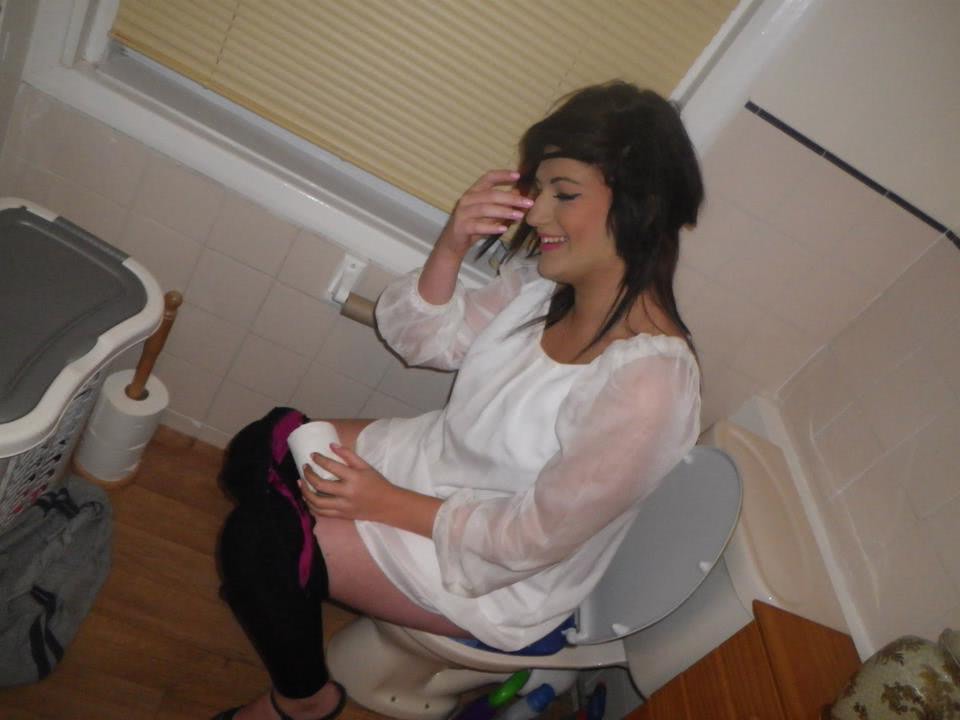 varsta femei divortate cu facebook