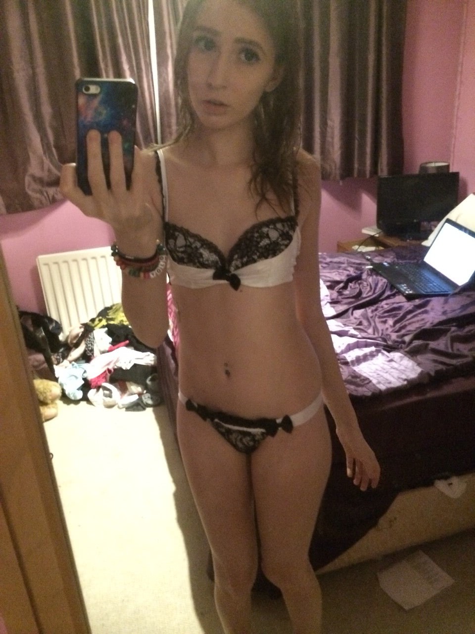 femei fara lenjerie intima ploiesti