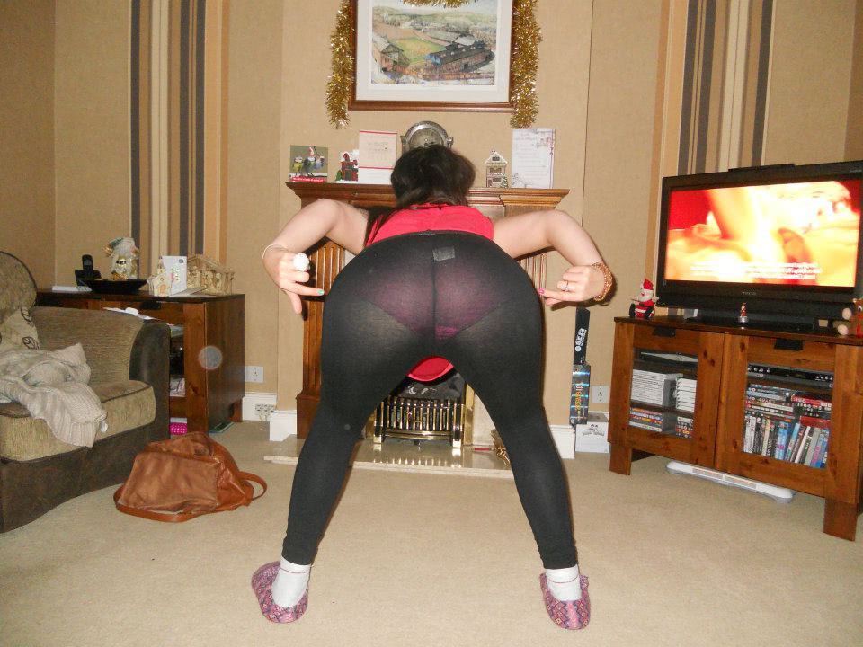 pielea femei frumoase in pizda goala