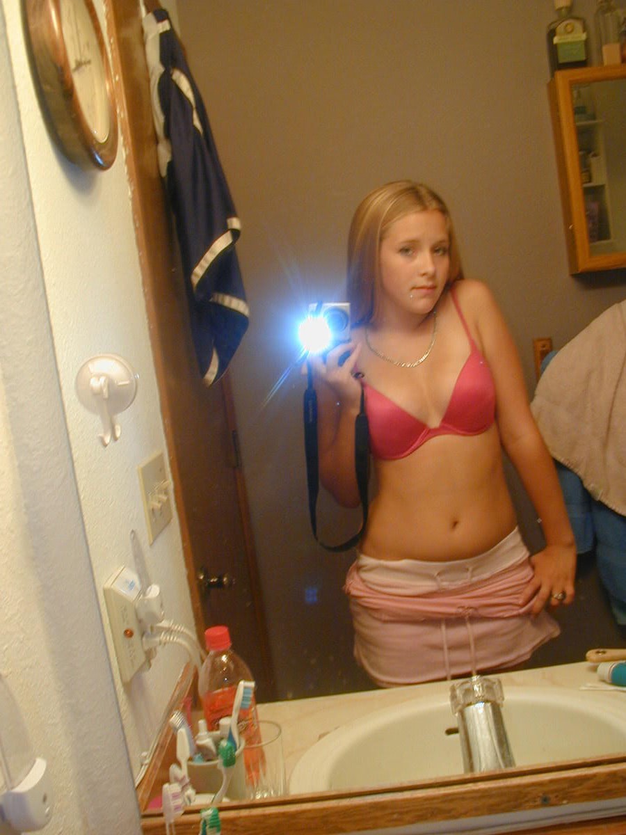 cautare femei goale care fac sex