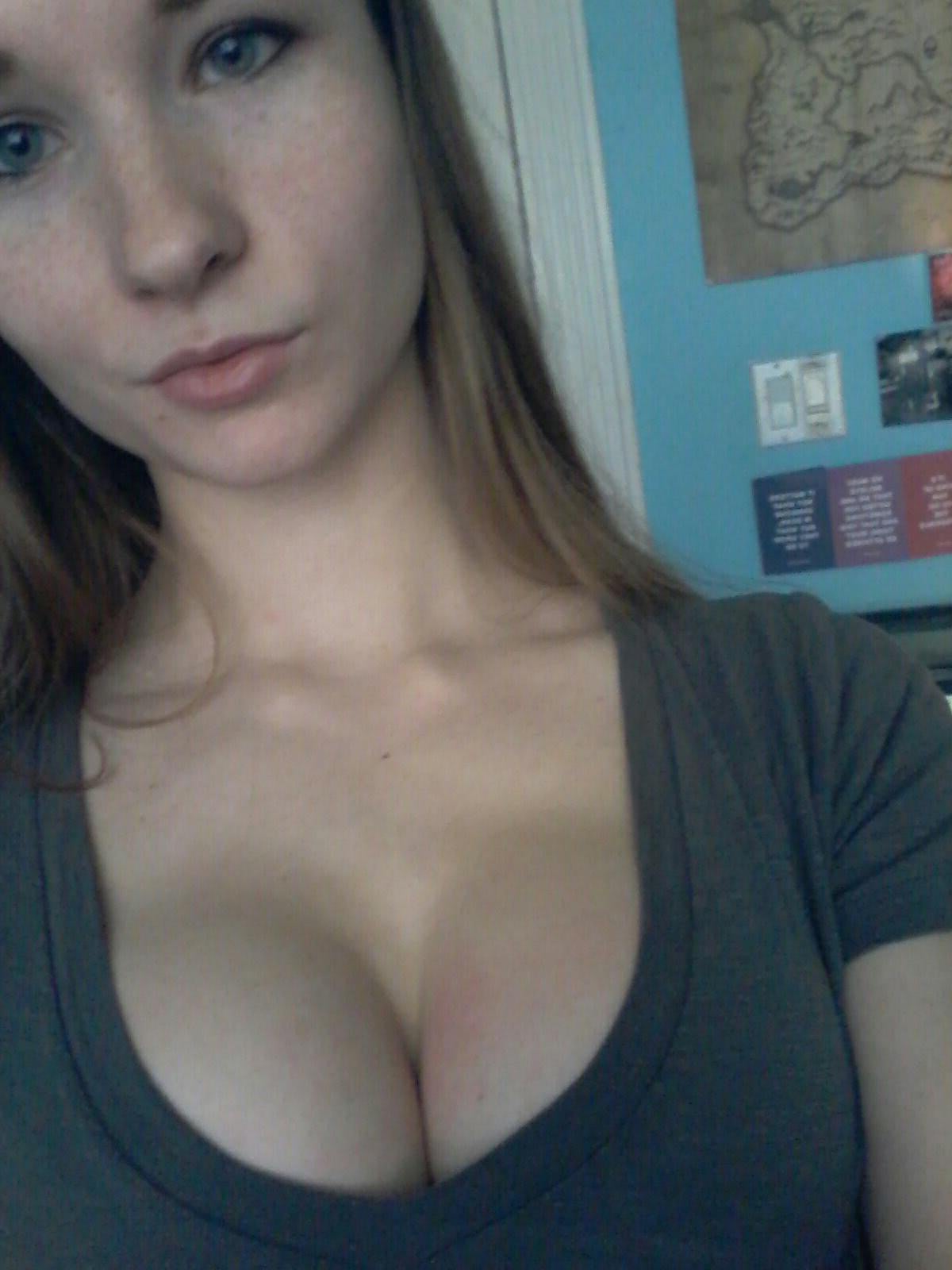 fata femei goale care fac sex