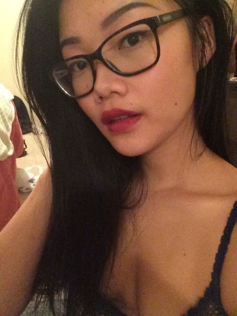 femei goale care fac sex ptr