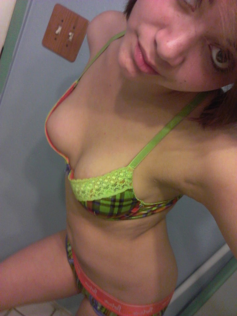 public femei goale care fac sex