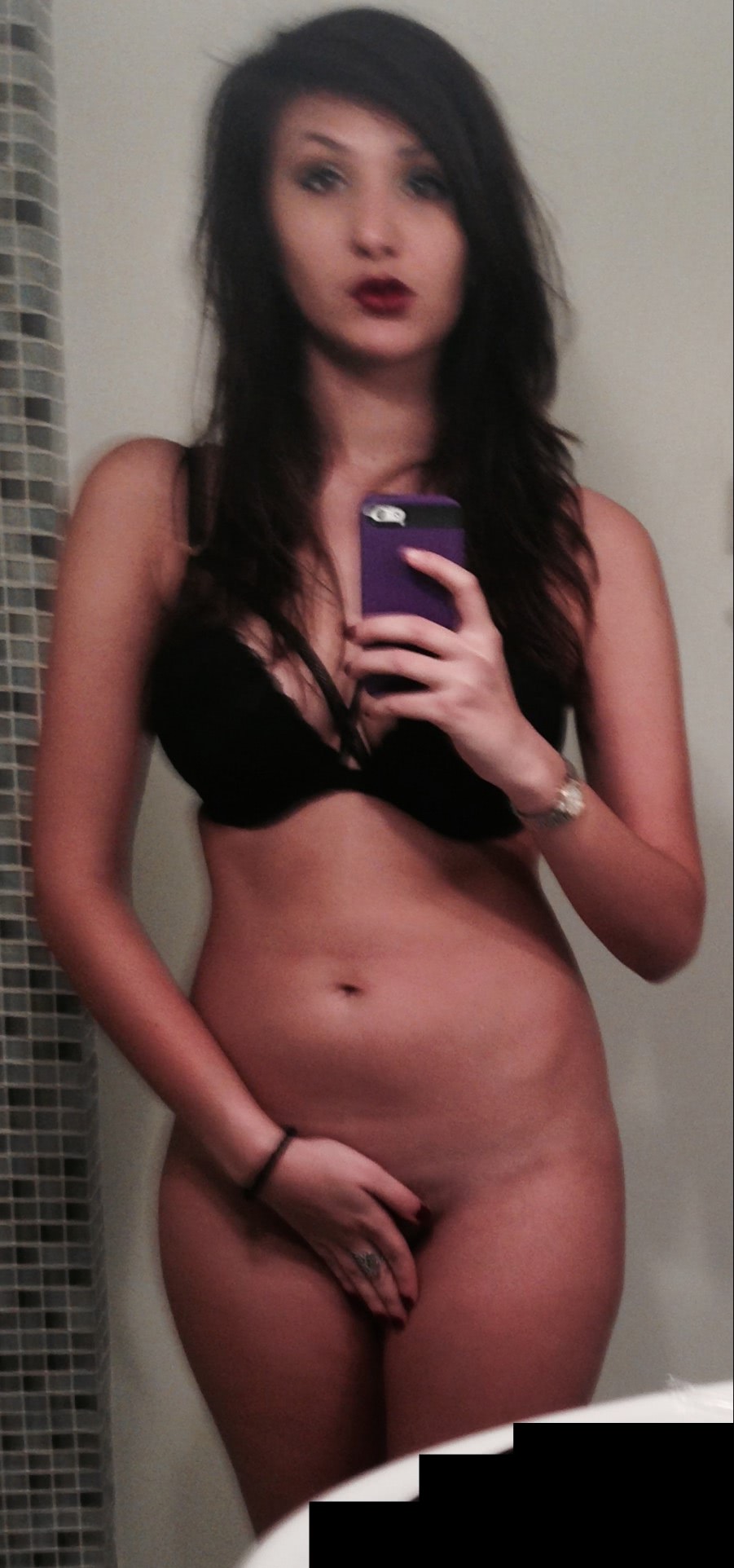 facebook femei goale din romania