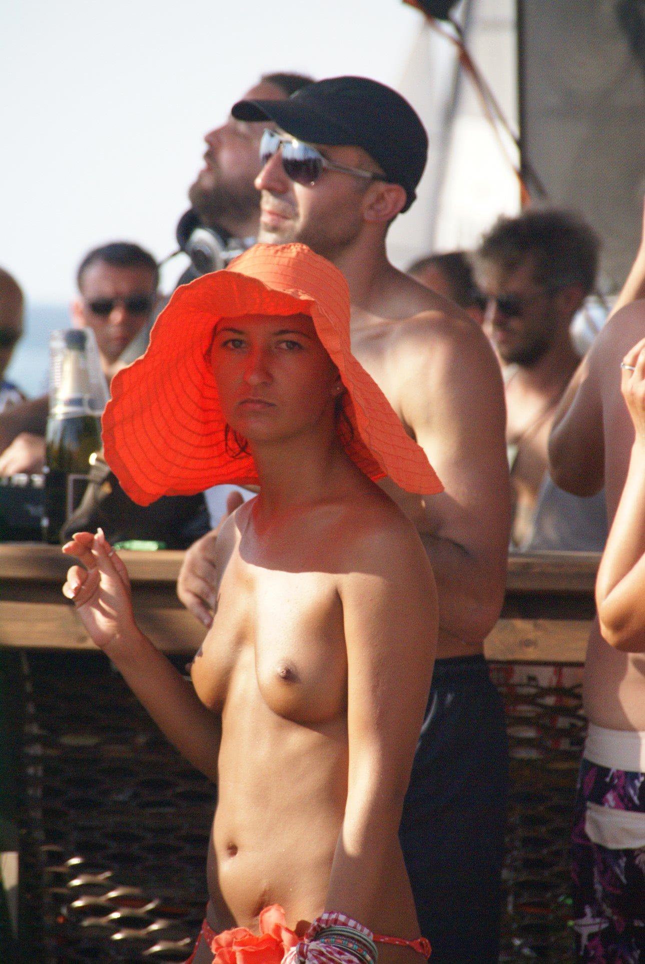 femei goale in pizda goala imagini