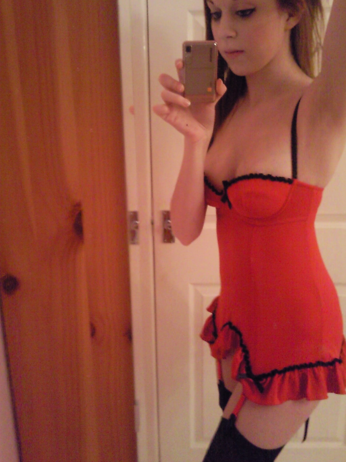 femei in bucuresti upskirt