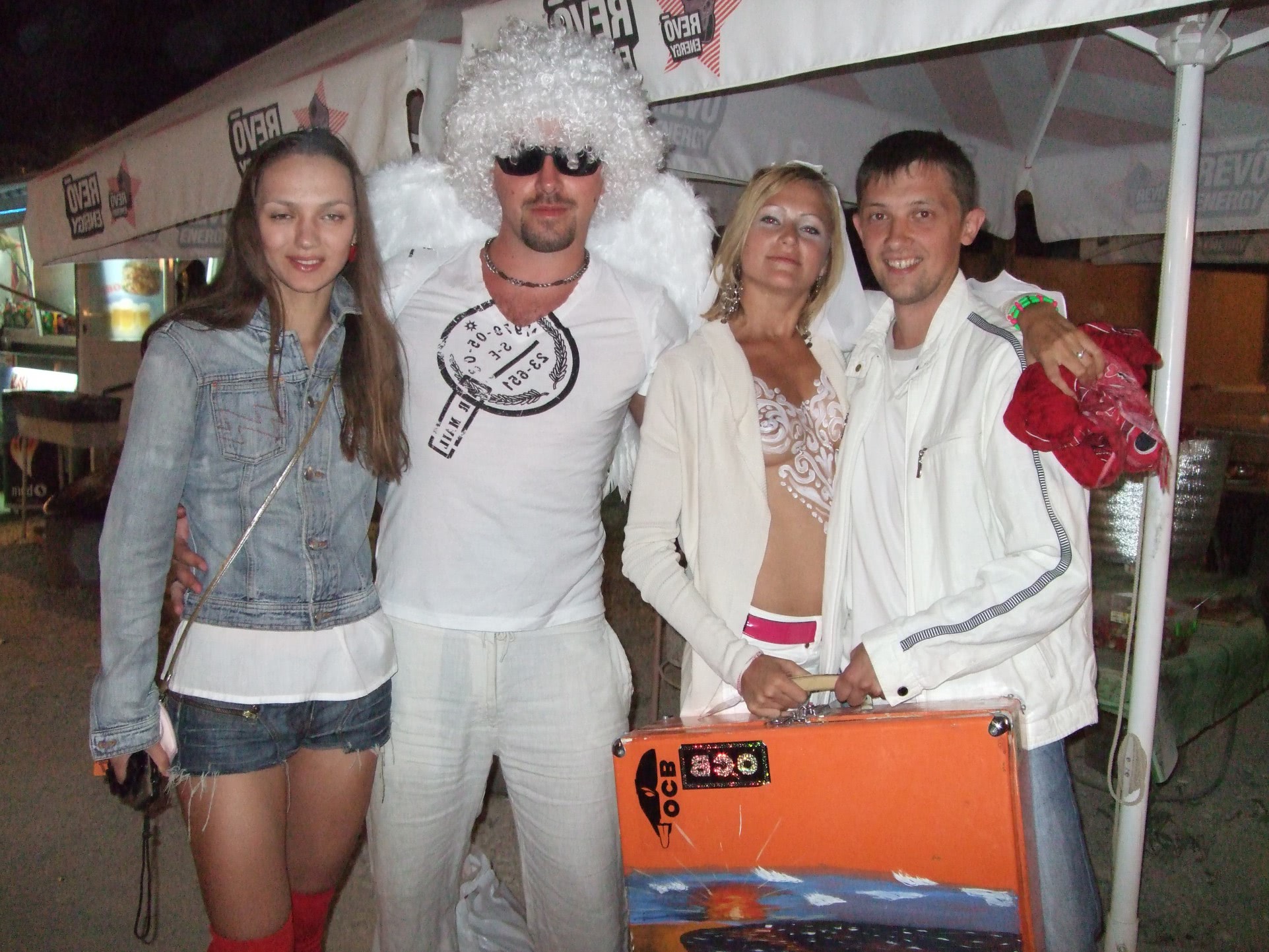 publi24 femei nud la plaja dezbracate