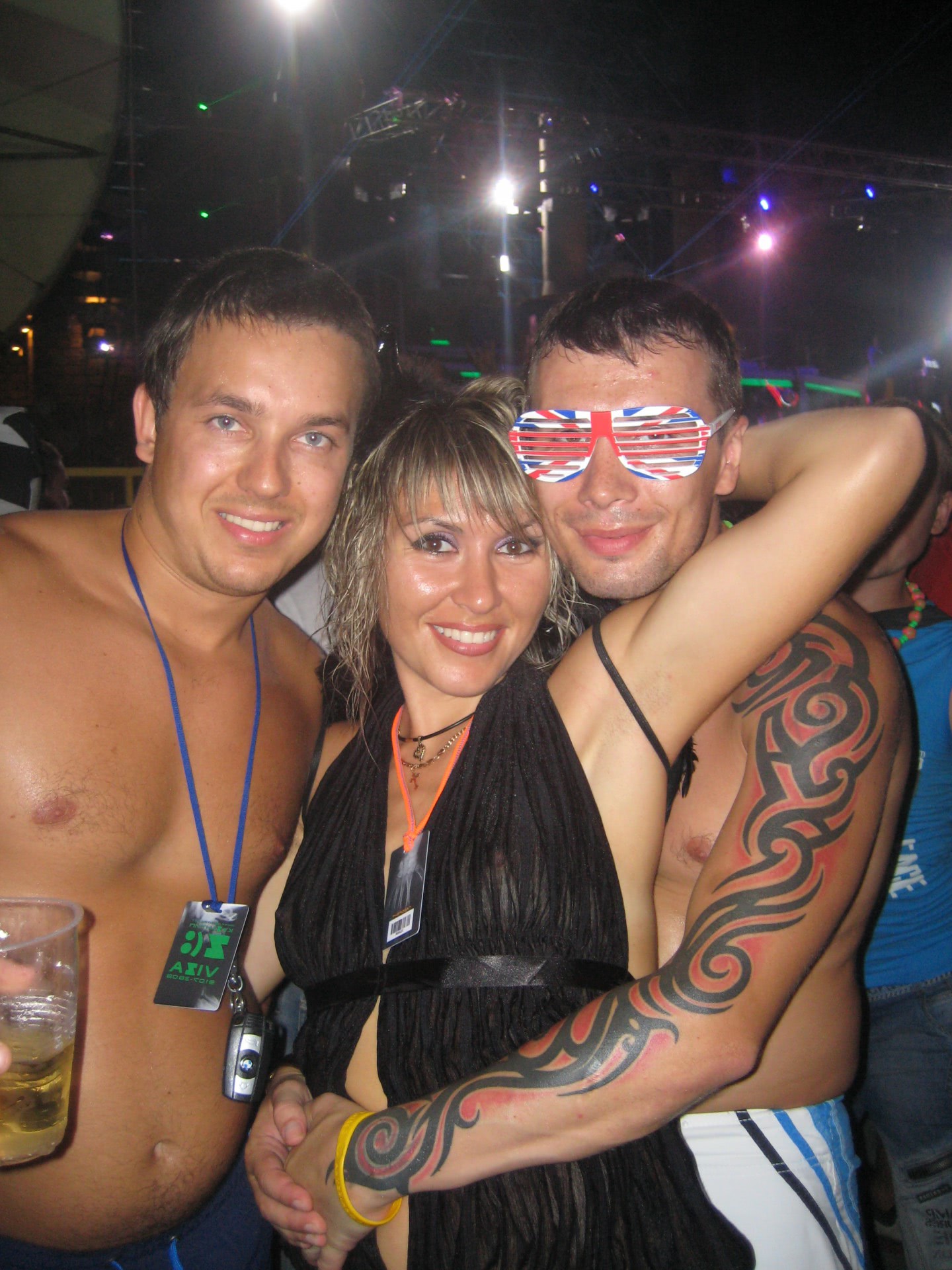 anunturi femei plinute goale