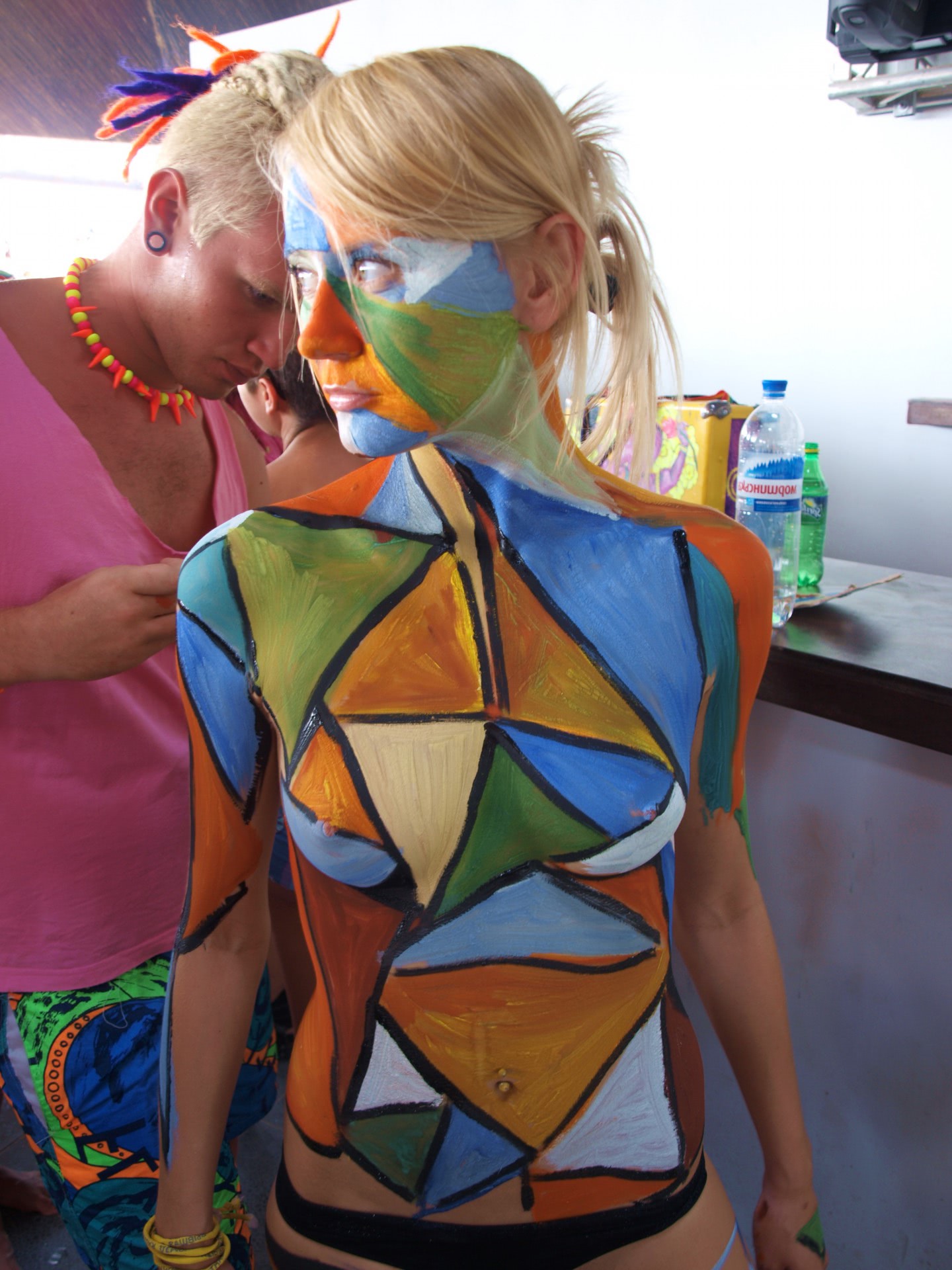 femei plinute goale galati