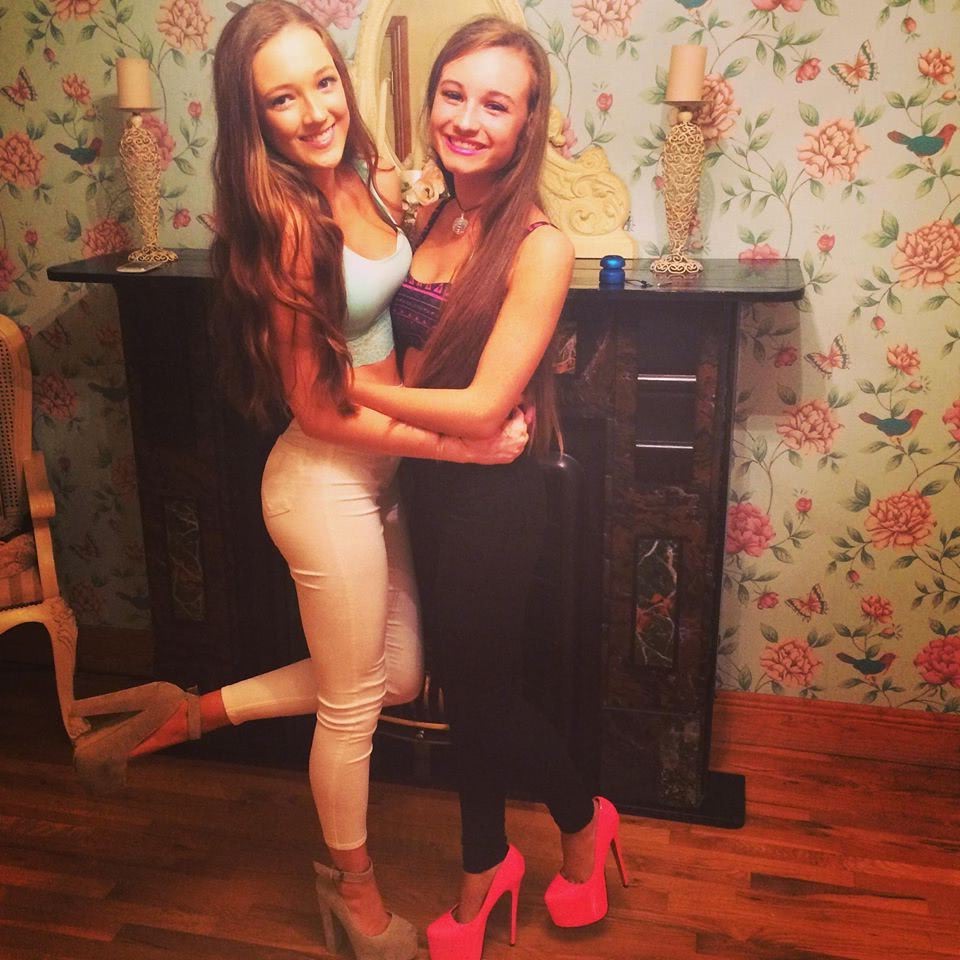 telefon femei usoare jpg telefon femei usoare