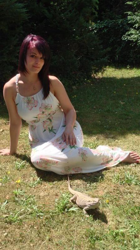 aventuri femeie goala