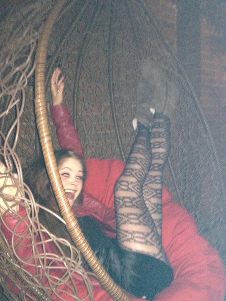 femeie goala iasi jpg femeie goala iasi