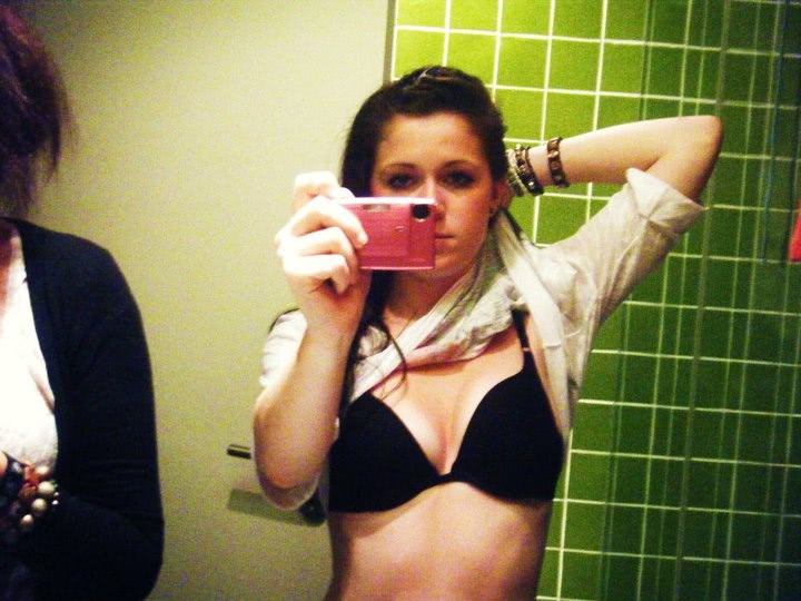 femeie goala romanca