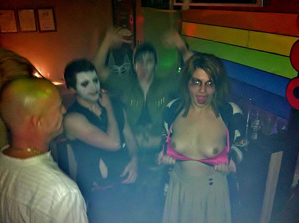 femeie goala romania jpg femeie goala romania