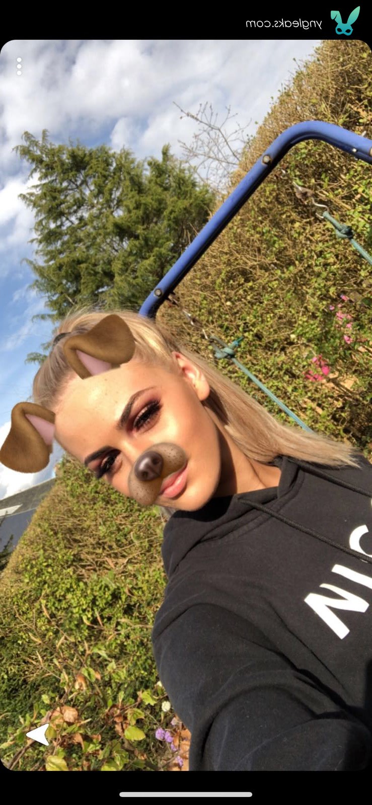 curve fete care cauta iubit pe facebook