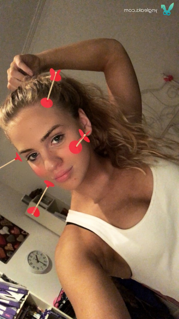 fete care cauta iubit pe facebook bacau