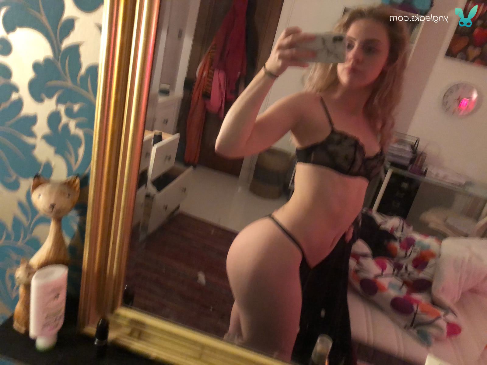 fete care cauta iubit pe facebook chisinau