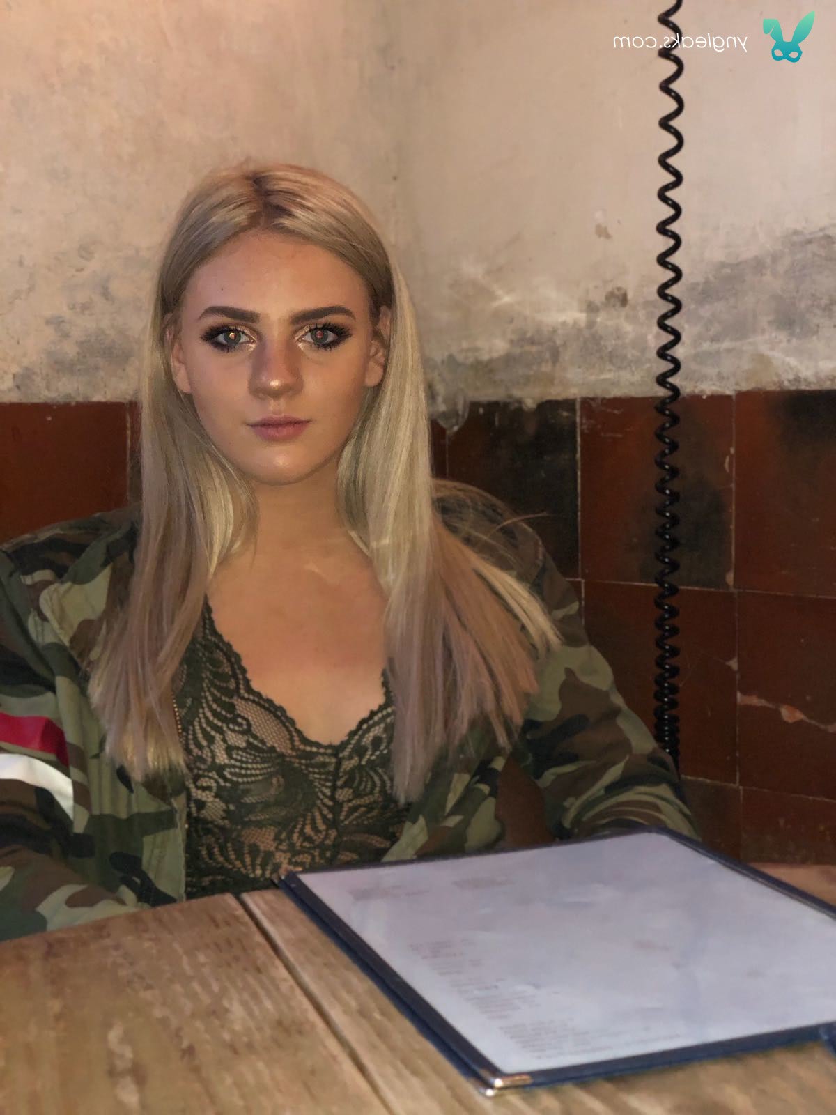 fete care cauta iubit pe facebook galati