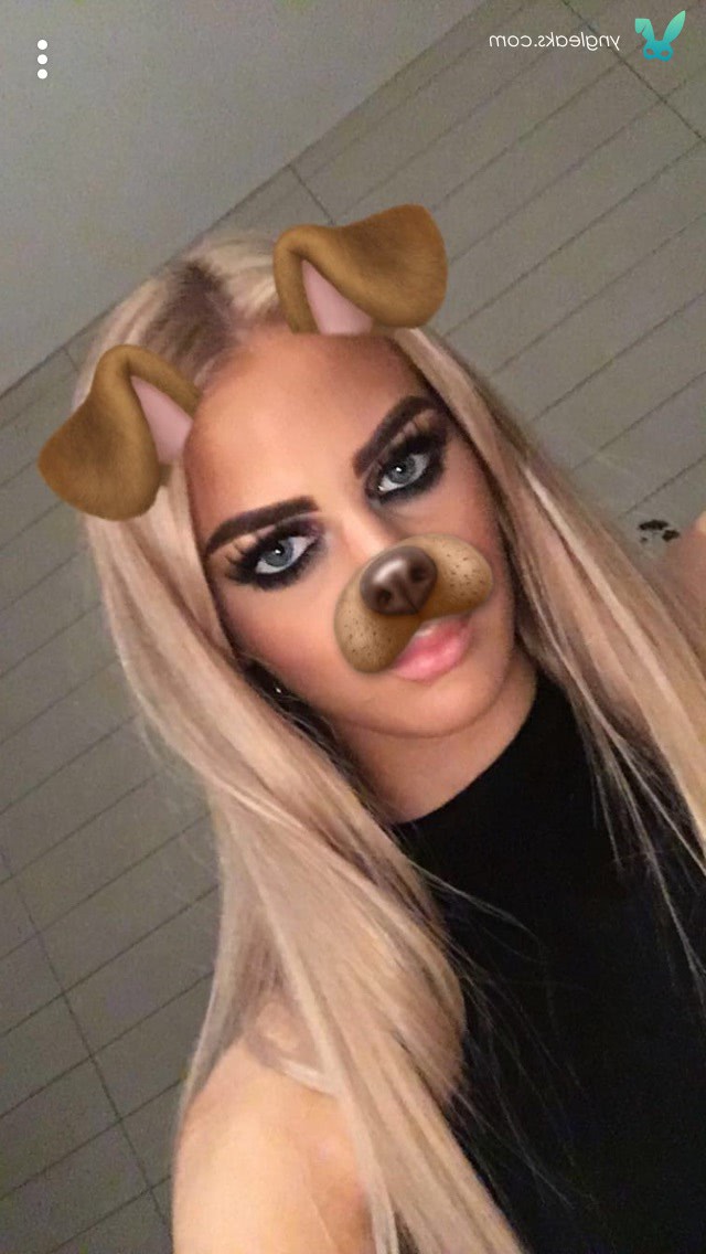 fete care cauta iubit pe facebook medias