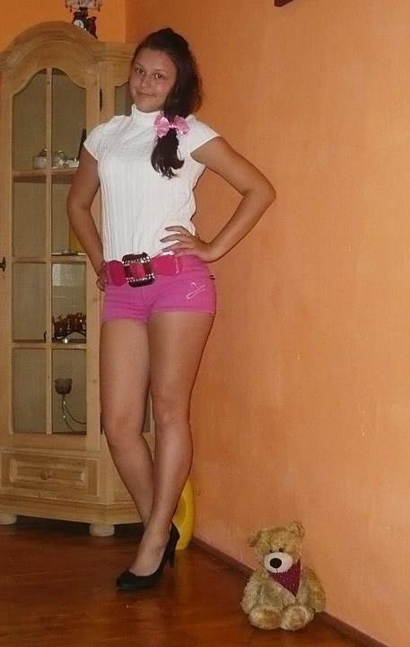 283364_255632561130769_100000520807535_988429_5722413_n