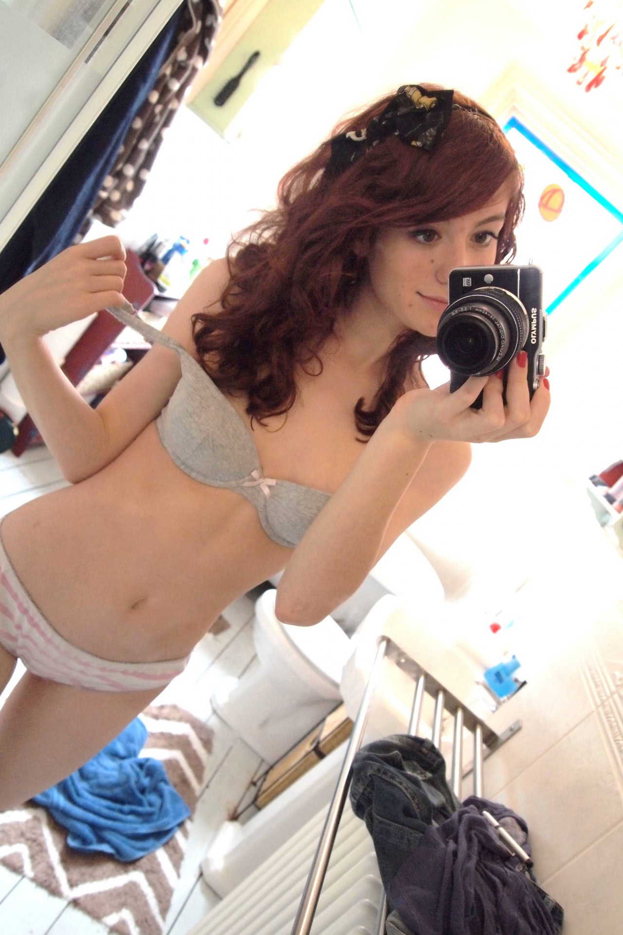 bucuresti fete dezgolite de tot